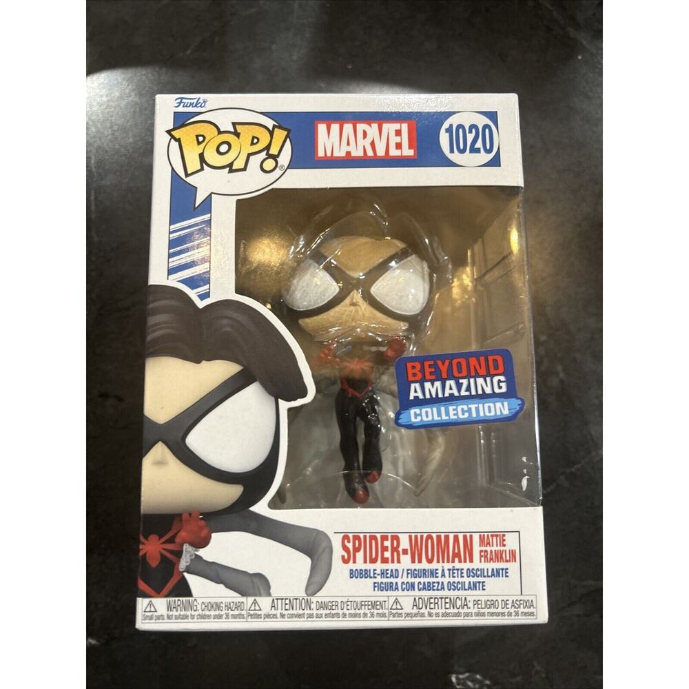 Funko Pop! Vinyl: Marvel - Spider-Woman (Mattie Franklin) - Amazon W Protector
